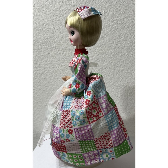 Vintage Big Eyed Retro MCM Kitsch Mod Doll Made in Korea 9.75" Tall - Picture 5 of 13
